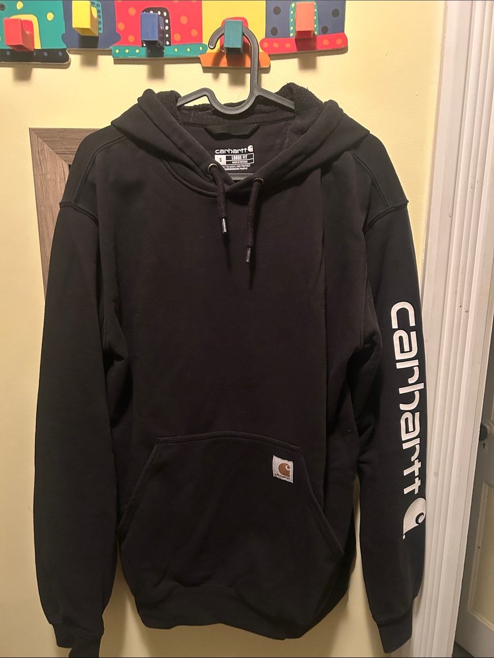 Carhartt Black Hooded Sweatshirt with Sleeve Logo